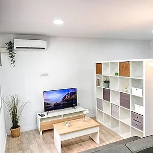 Apartamento Comodidad Y Ubicacion, Málaga